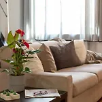 Guelfi Loft In A Historic Palace