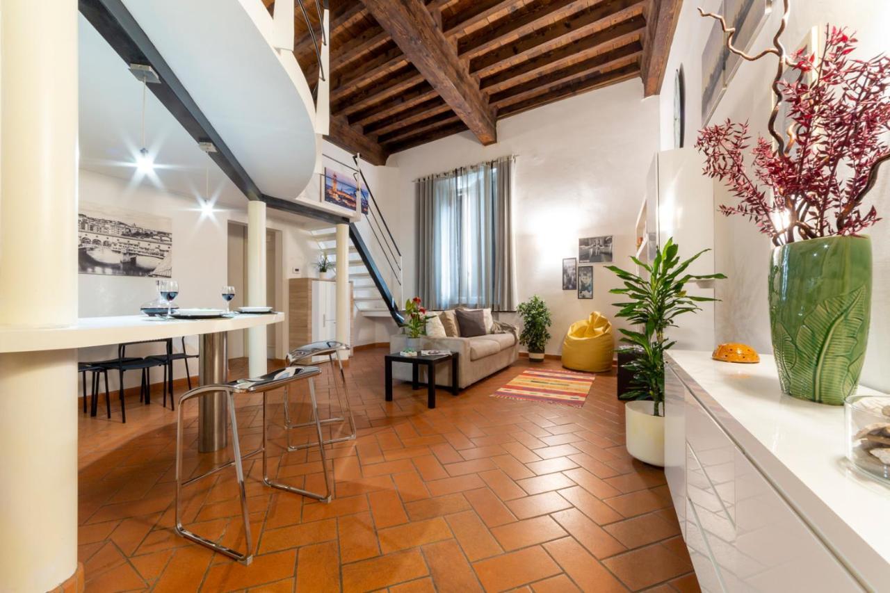 Guelfi Loft In A Historic Palace Apartamento Florencia