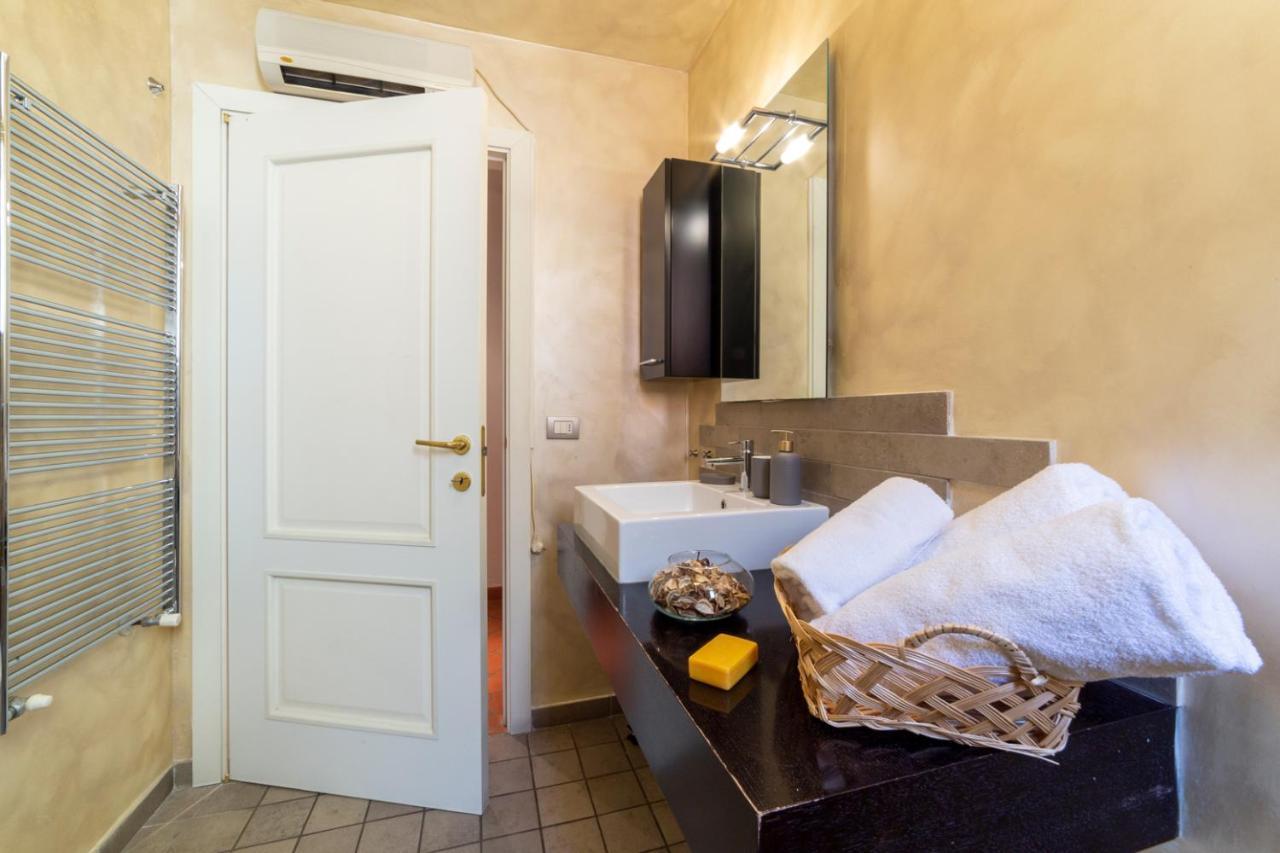 Guelfi Loft In A Historic Palace *